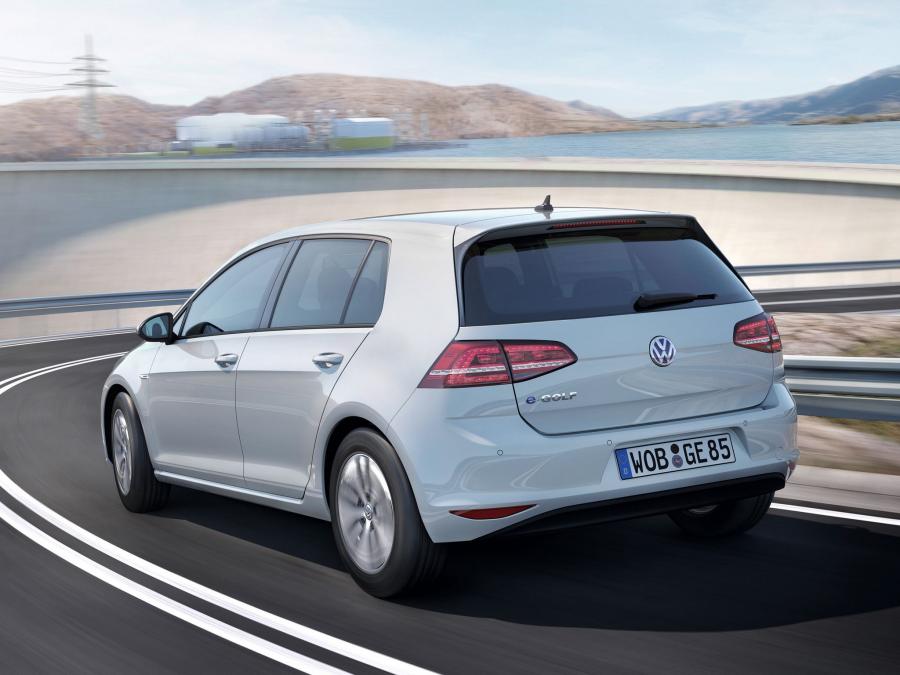  Volkswagen e-Golf 2013 года  (фото 24 из 24)